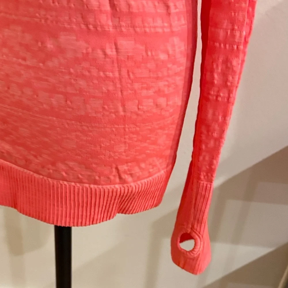 Lululemon sz 6 Rest Less Pullover Heathered Electric Coral NWOT new condition